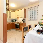 Marija By Interhome موتشينيسي