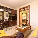 Marija By Interhome شقة